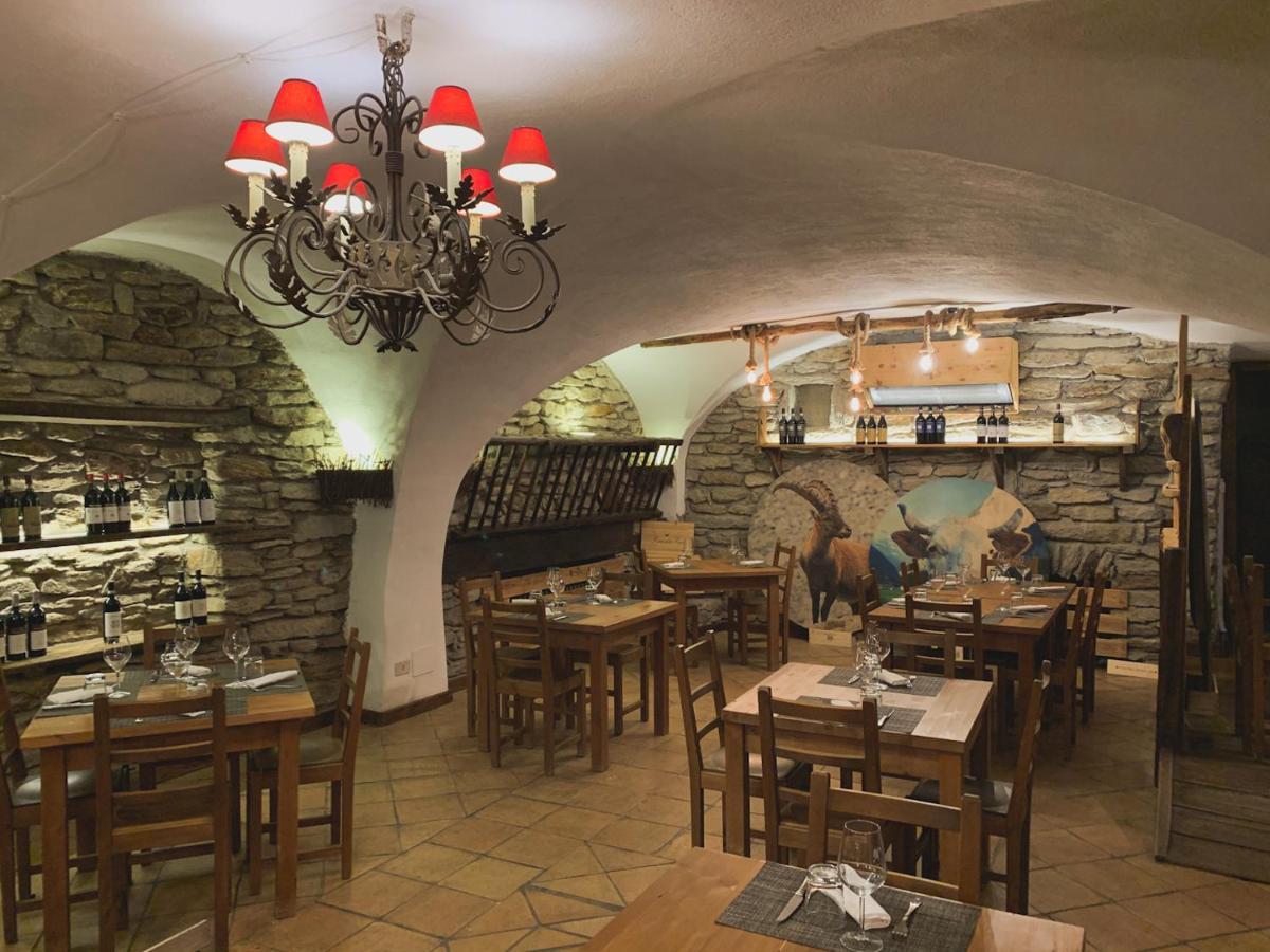 Locanda Alleve Hotel Ristorante Pragelato Buitenkant foto