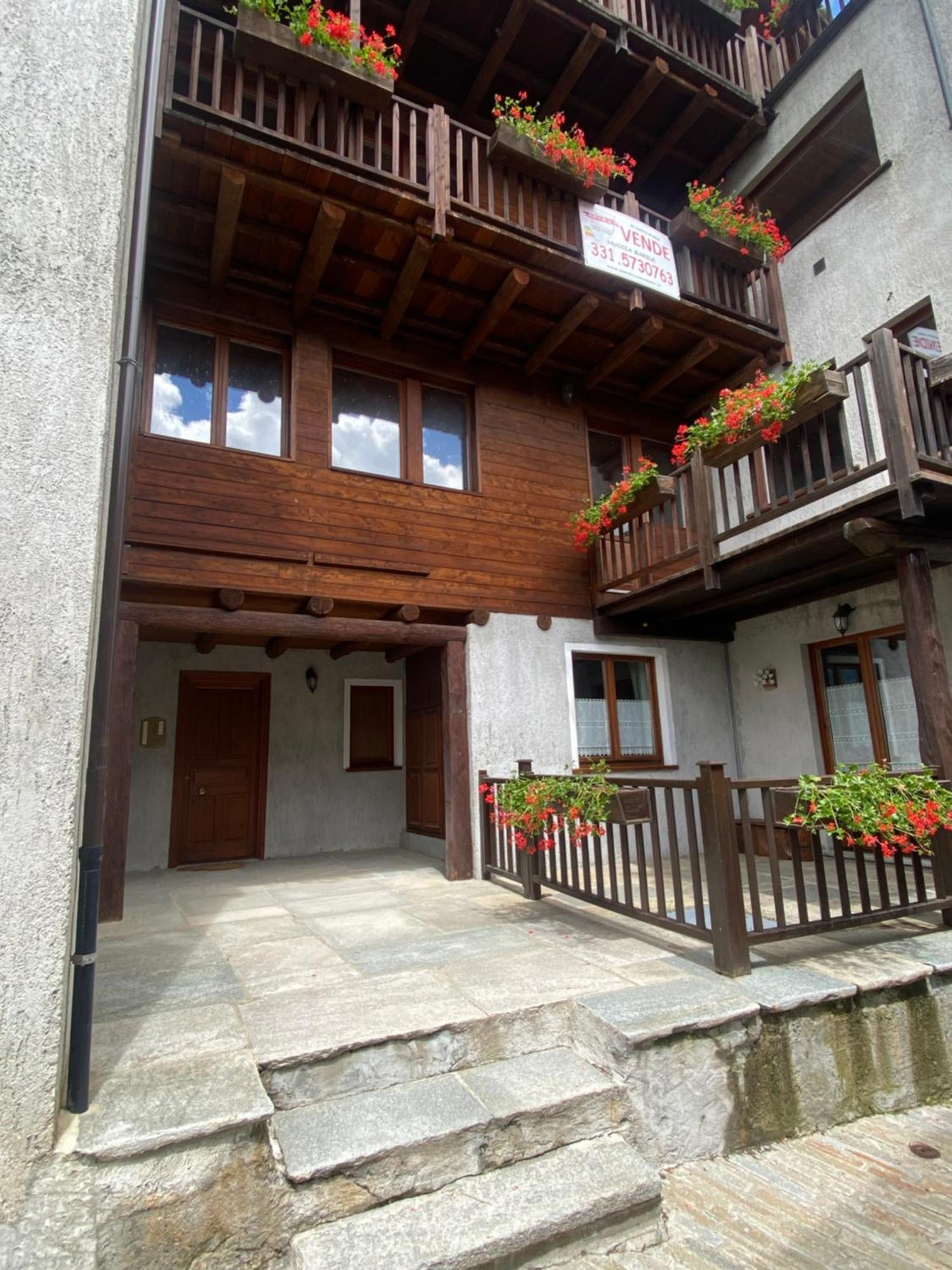 Locanda Alleve Hotel Ristorante Pragelato Buitenkant foto